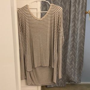 American Eagle soft and sexy long sleeve